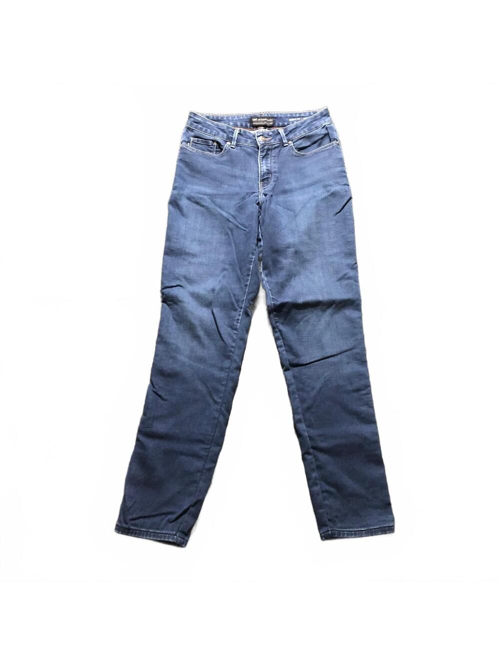Lee Modern Series Curvy Fit Straight Leg Jeans Medium Size